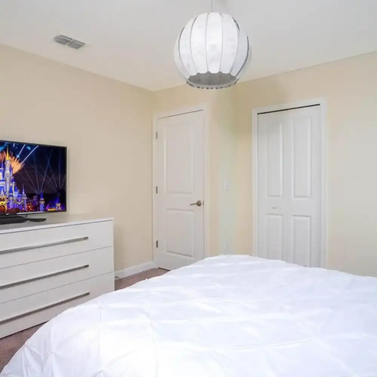Stunning 9 Bd Single Family w Pool Champions Gate 1508