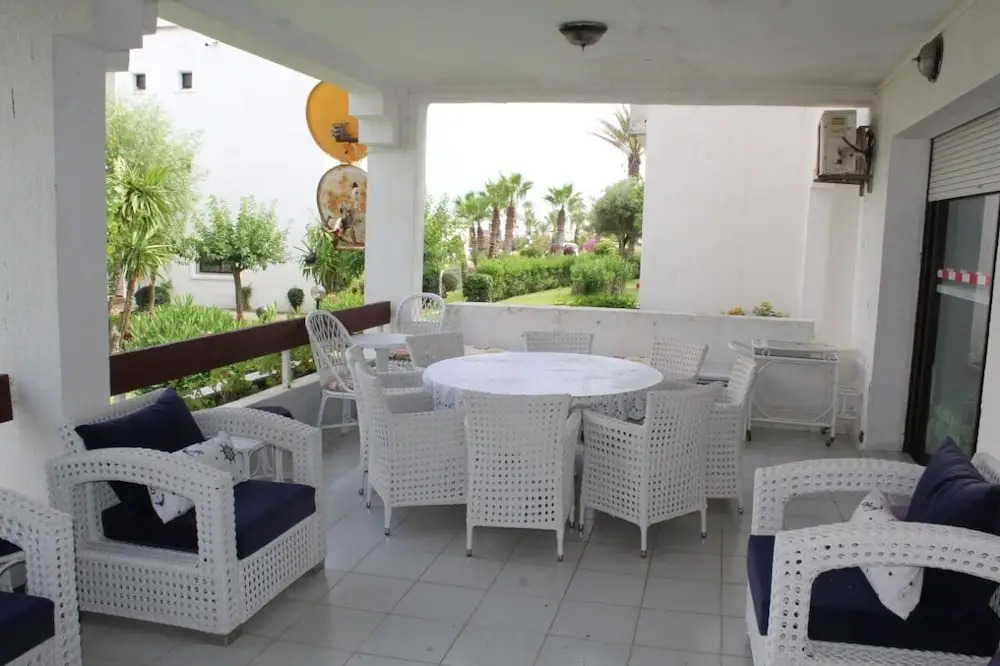 2 Bedroom Terrace Apartment