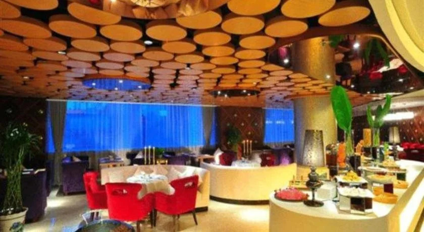 Yulong International Hotel