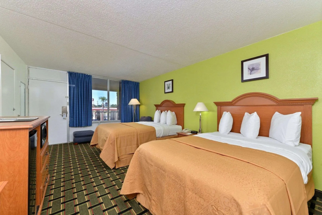 OYO Hotel Lake Park-Valdosta I-75, Exit 5