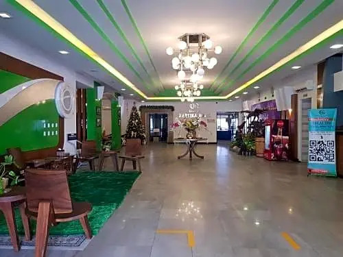 Grand Kartika Hotel