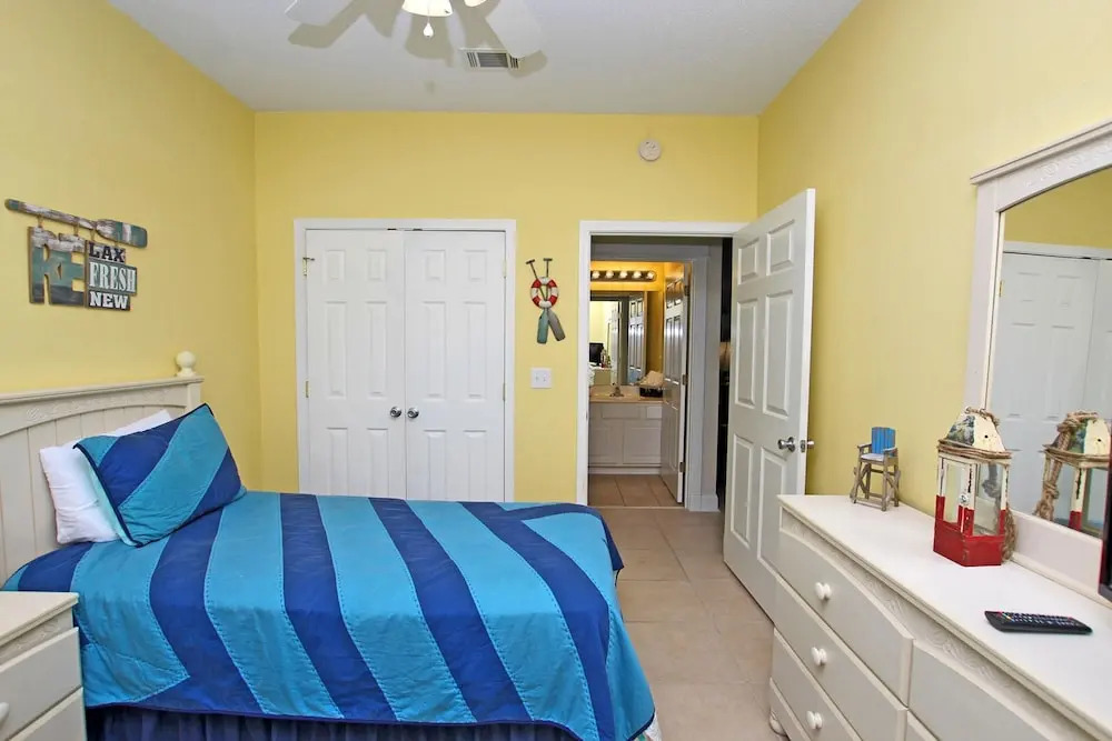 Orange Beach Villas - Beach Retreat by Youngs Suncoast