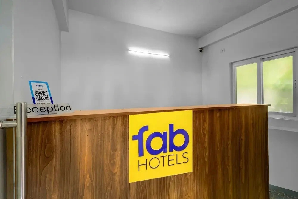 FabHotel Pavis Inn