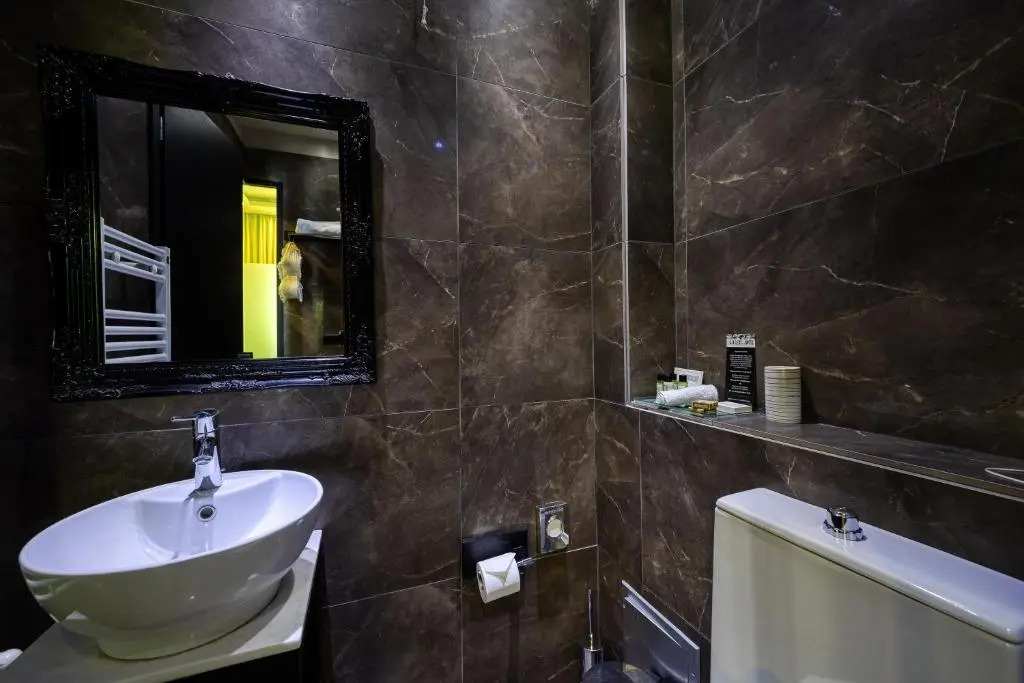Gallery Art Hotel