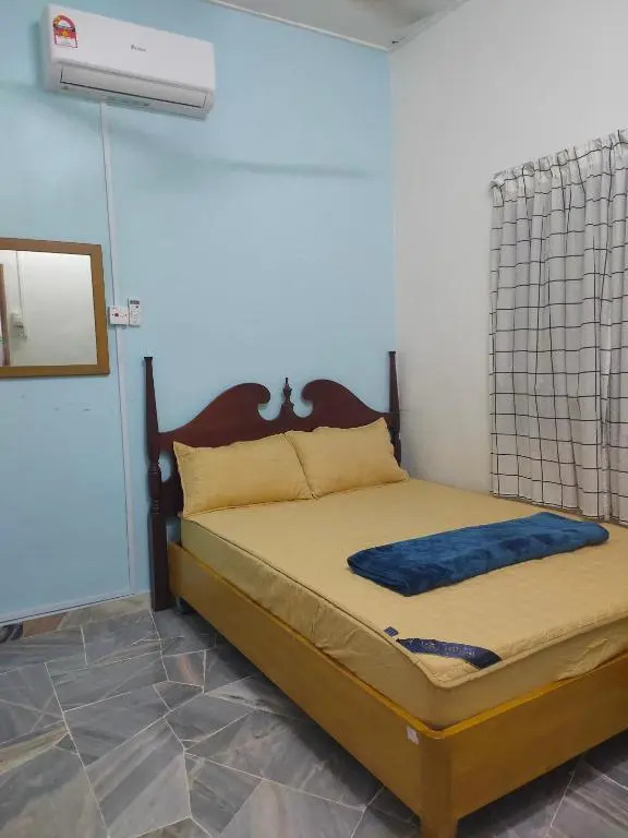 CORNER LOT,LANDED Kajang Semenyih Bee Homestay