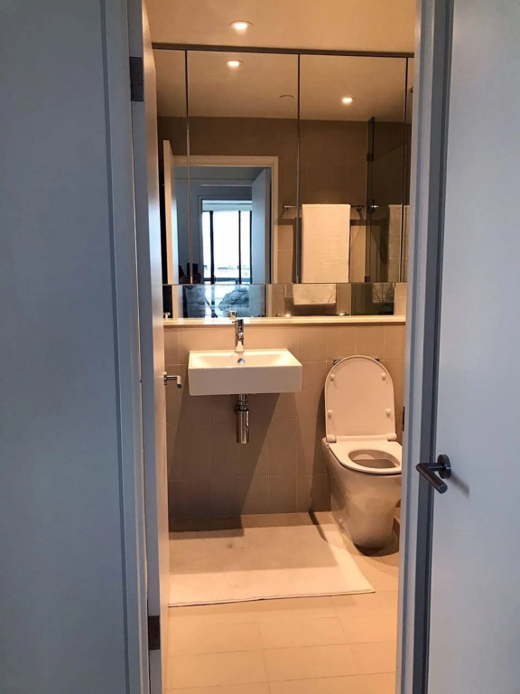 Melbourne Docklands Convesso Seaview Apartment