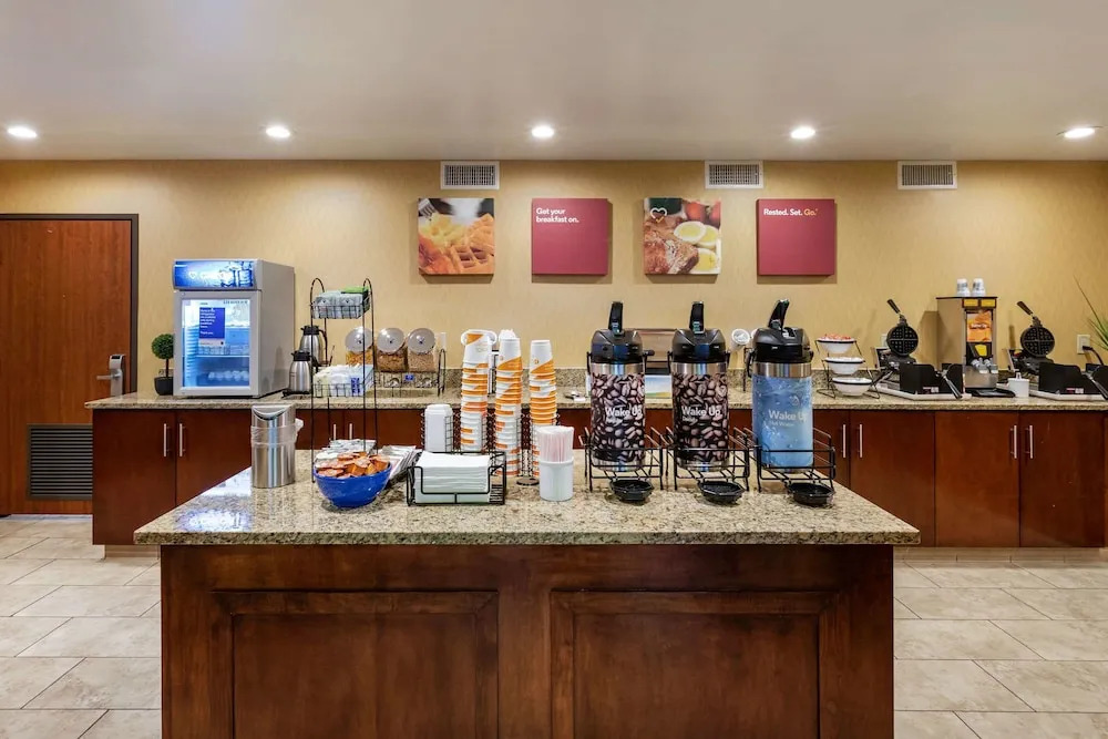 Comfort Inn and Suites Anaheim