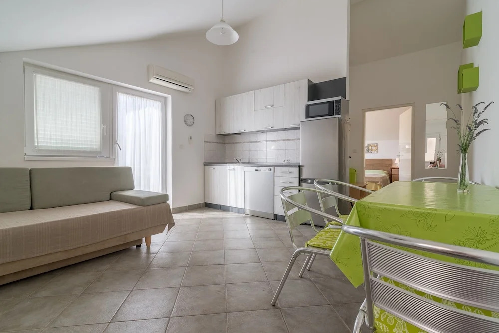 Apartment for 4 Guests Near the Beach in Biograd, Lovely Garden Modern Furnished