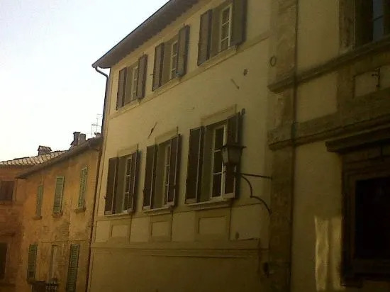 Stefania Townhouse