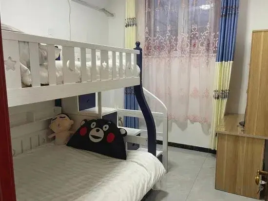 Beijing Sunrise Mountain House B&B