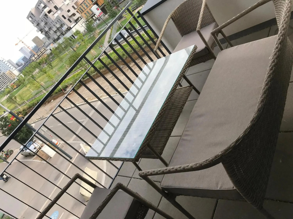 Vienna Hauptbanhof and Belvedere two bedroom apartment