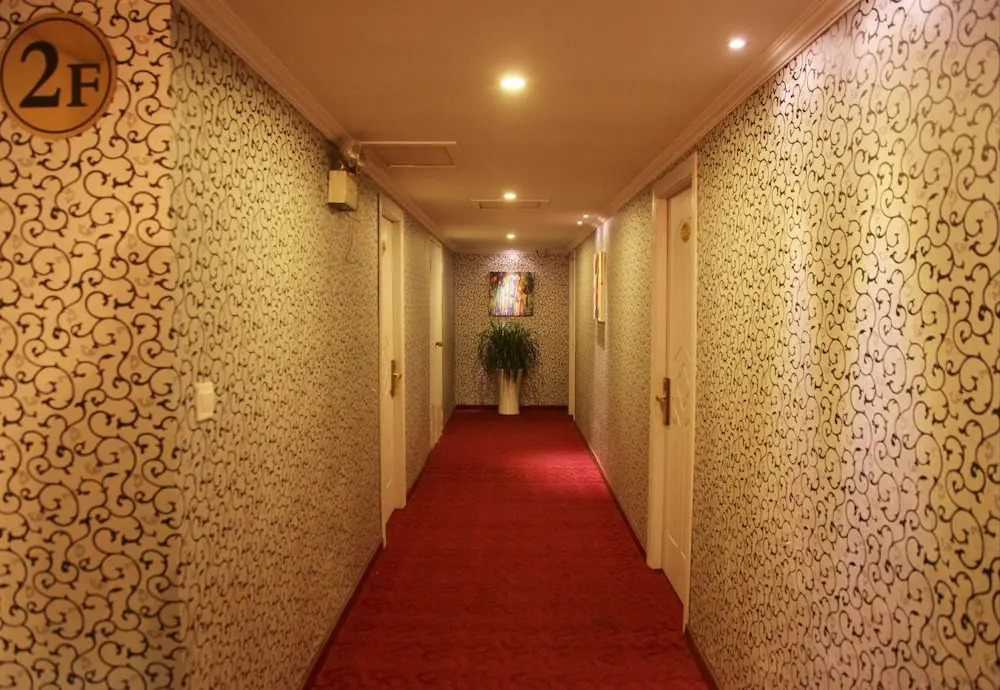 Jiangnan Impression Theme Hostel