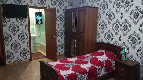 На улице Мимоз