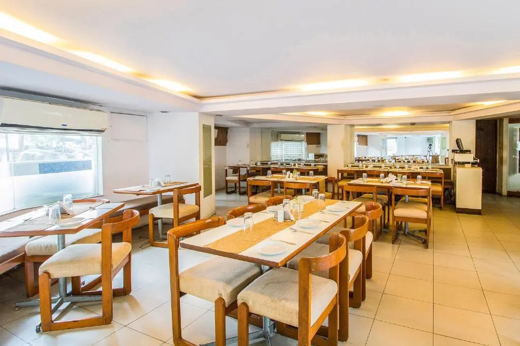 FabHotel Kalyan