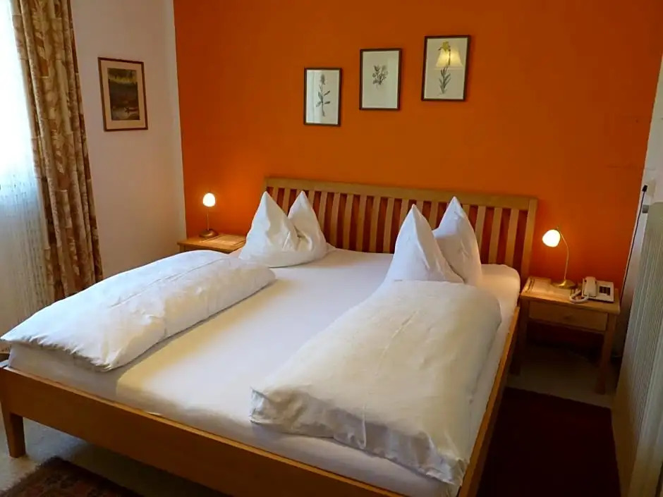 Hotel-Pension Brönimann