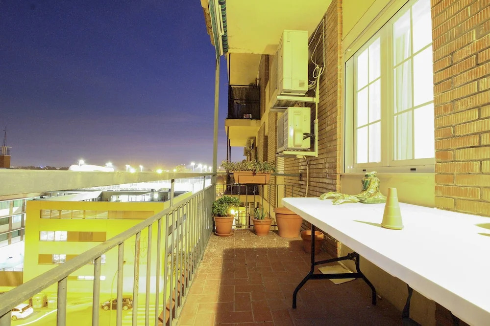 Deluxe Apartment La feria