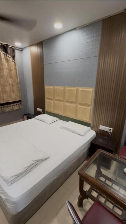 Hotel Om international