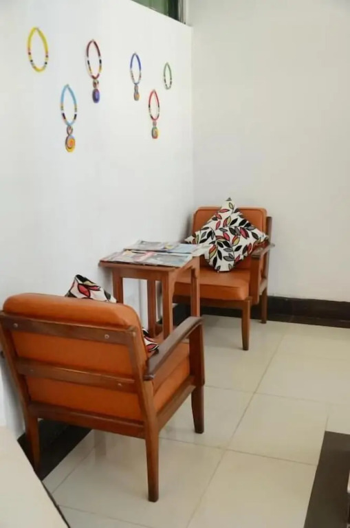 Comfy Inn Hotel
