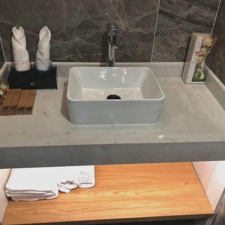 Wu Zhou City Ai Zhuke Shan Hai Apartment