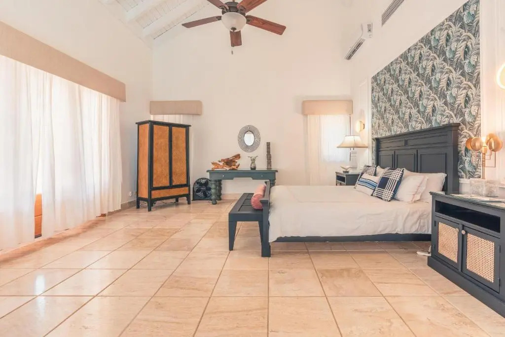 Magnificent Villa w Private Pool at Yarari