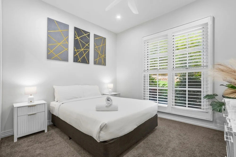 Spacious 7-bed Family Home in Chapel Hill