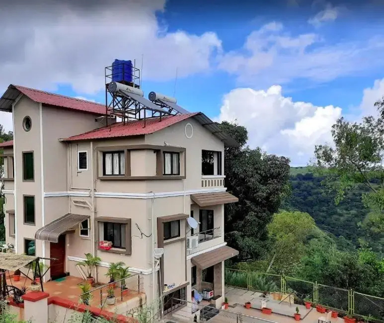 Gold Nest Valley View 3BHK (3DAYS MINI. STAY)