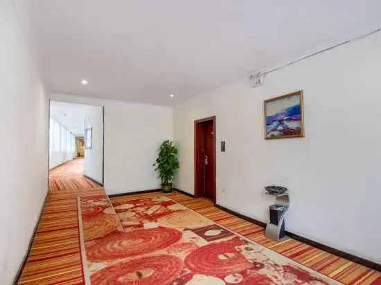 Wuzhou Business Hotel Beiliu