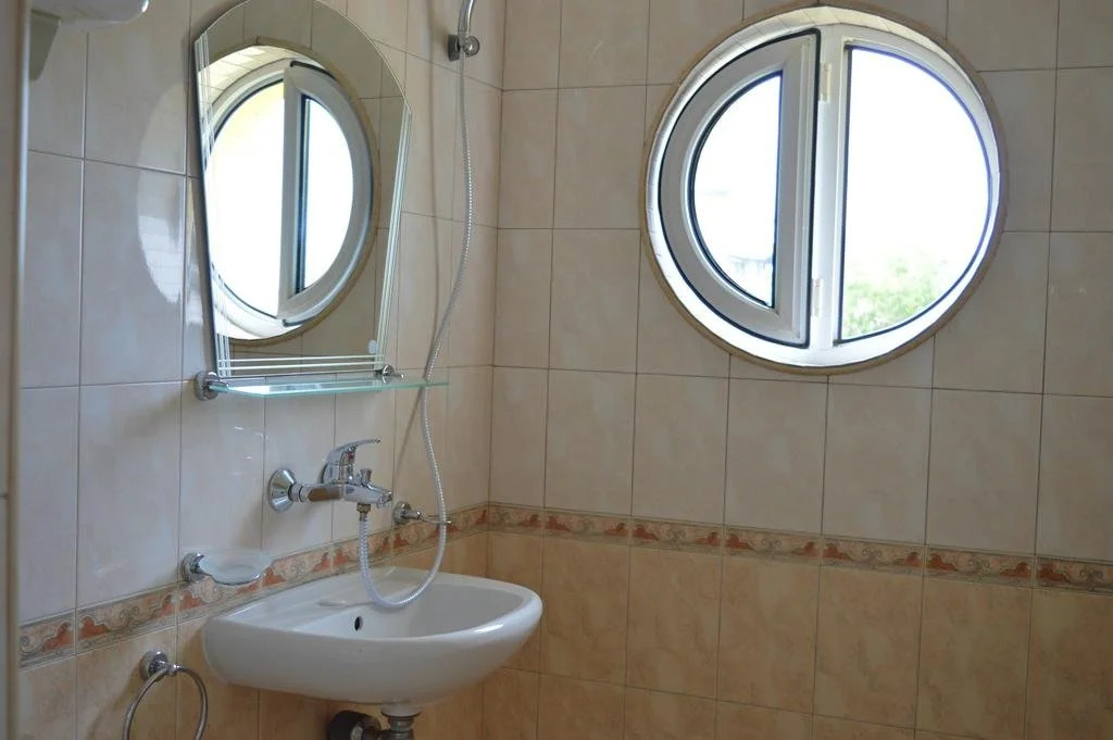 Family hotel Neptun Lozenets