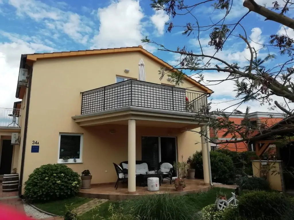 Apartments Beti