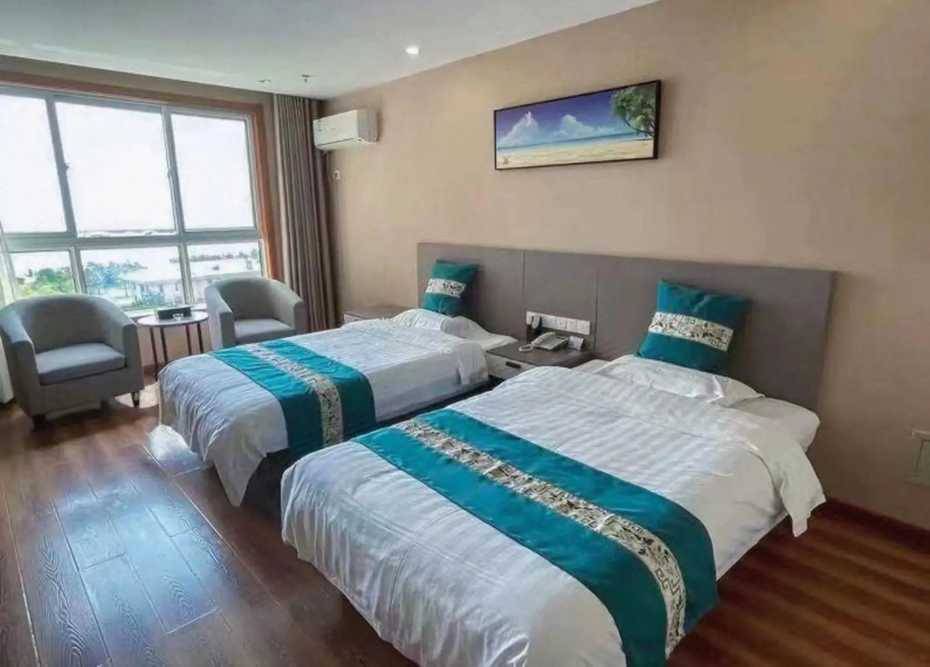 Bihai Yilin Holiday Hotel