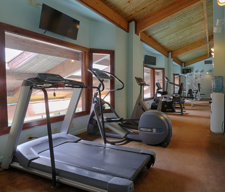 Meadowbrook Inn