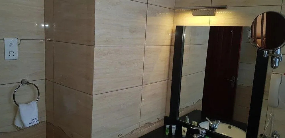 Mosy Hotel