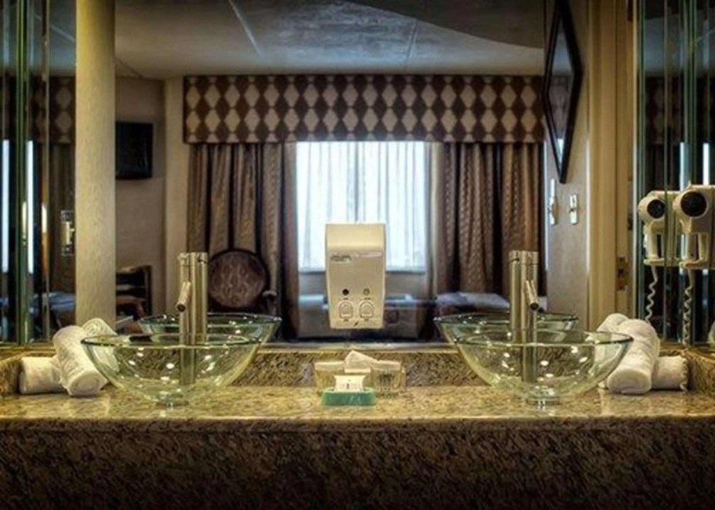 Garden Place Hotel