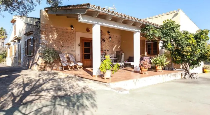 Finca en Buger con Piscina