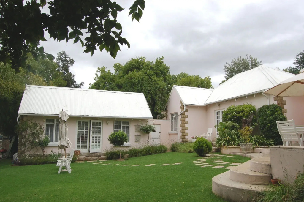 The Apartments Luxury Guest House