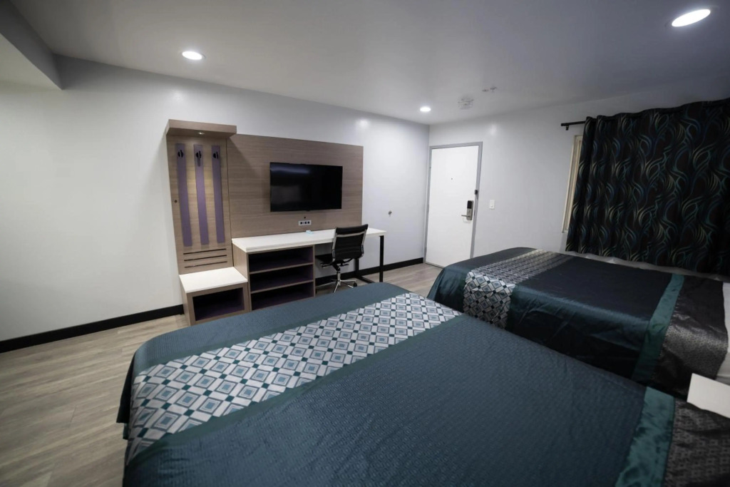 Express Inn & Suites Ontario Airport
