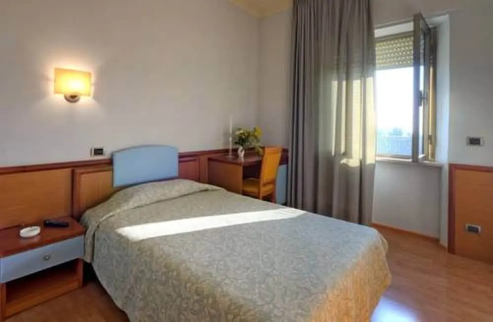 Settecolli Sport Hostel - Double Room 108
