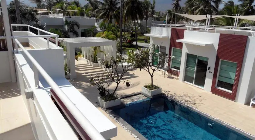 The Coconut Suite
