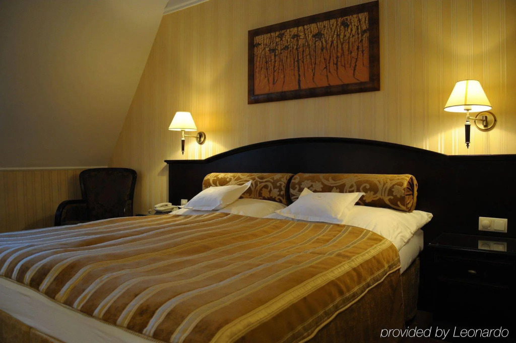 Hotel President