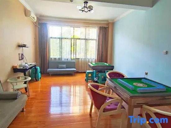 Yongqi Travel Hotel (Jianshui Ancient City Branch)