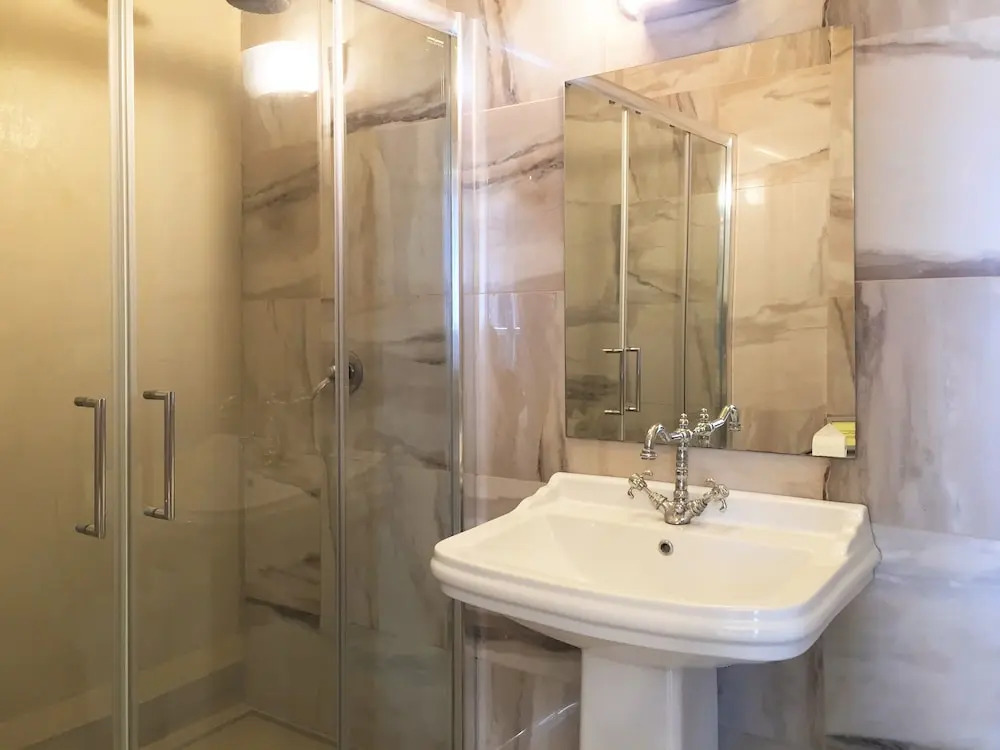 Glamour Apartments
