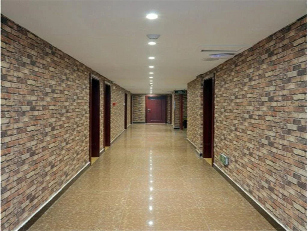 19 Street Hotel