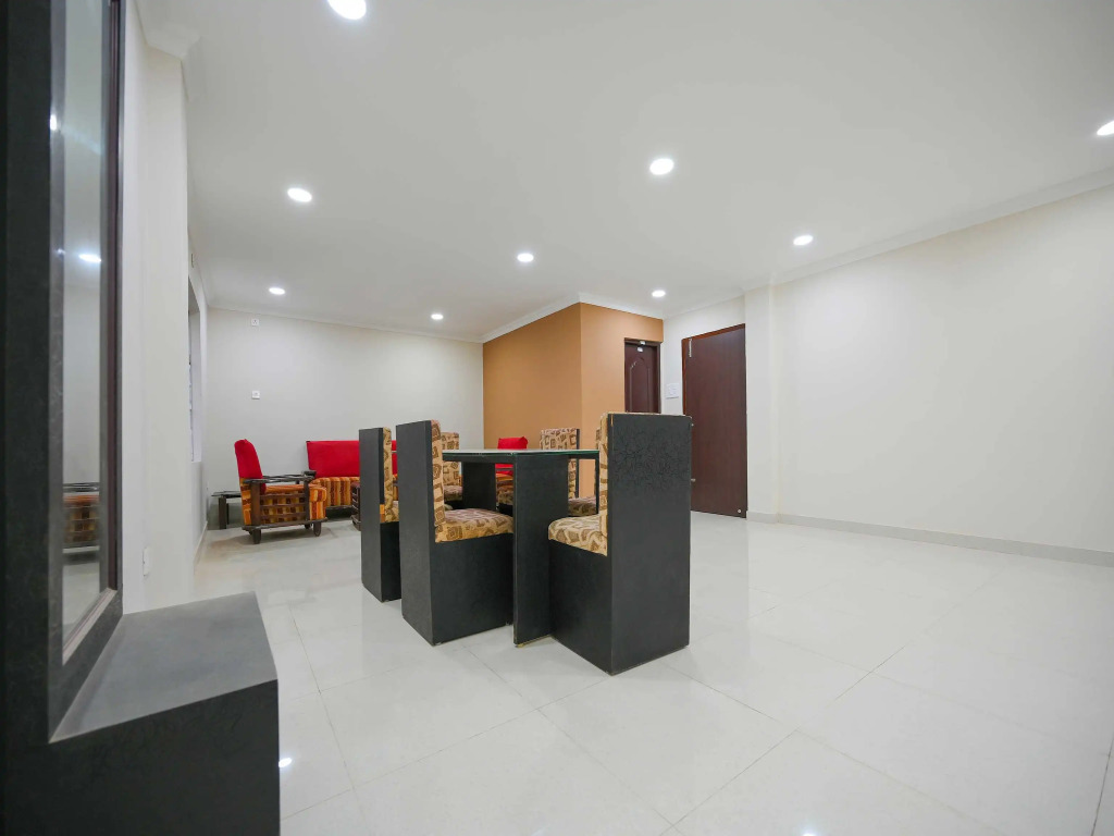 Super Hotel O Namaskar Diamond Key