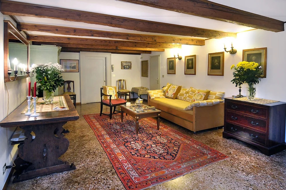 Palazzetto Da Schio