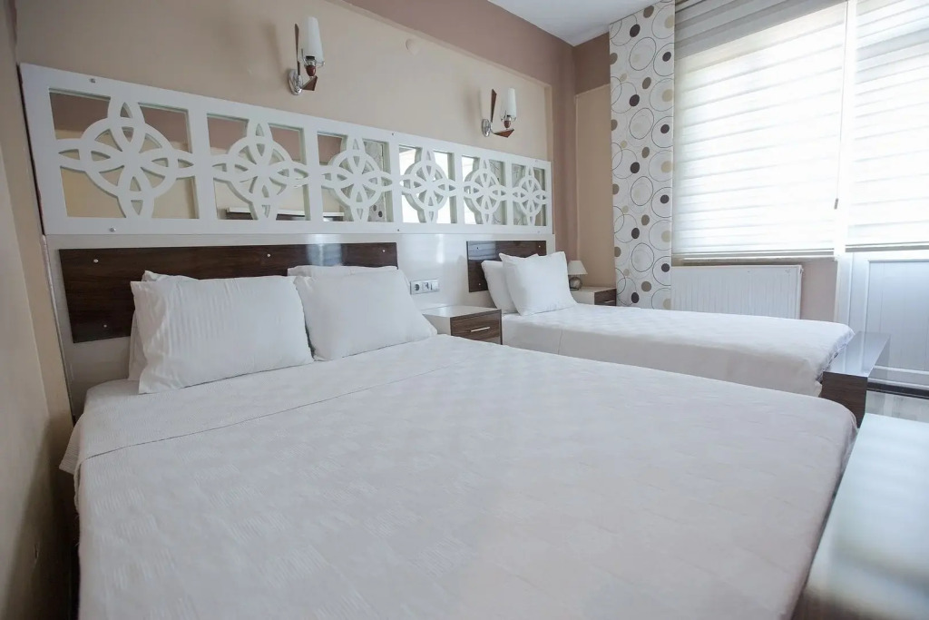 Ozbay Motel