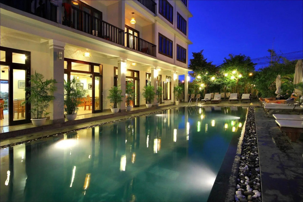 Sunshine Hoian Hotel