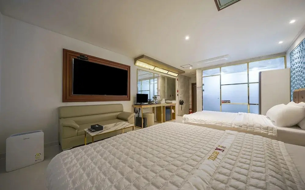 K Hotel