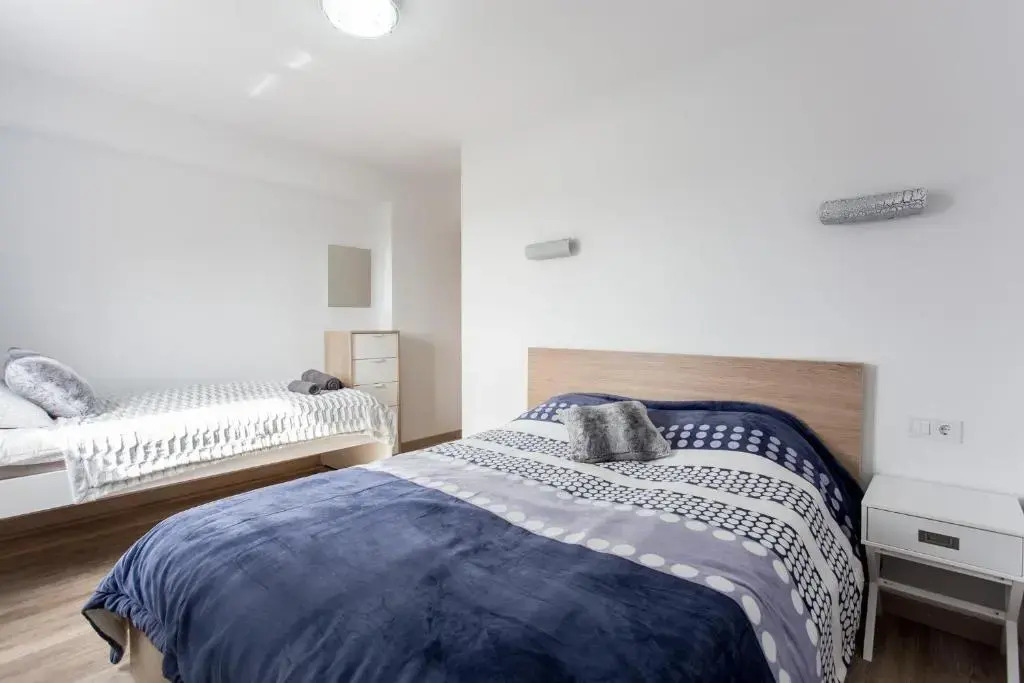 Apartment near City of Arts 2