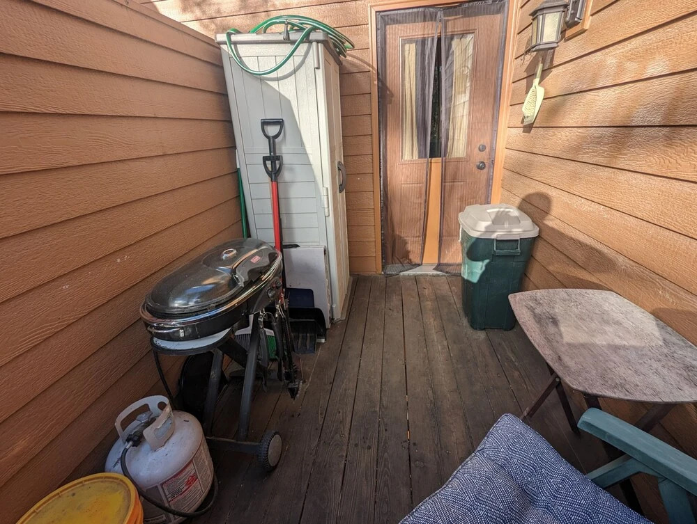 Bingo 1 Bedroom Condo by RedAwning
