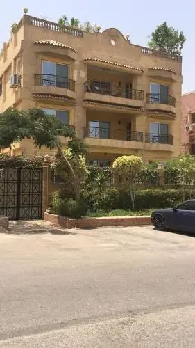 A studio / private room in New Cairo